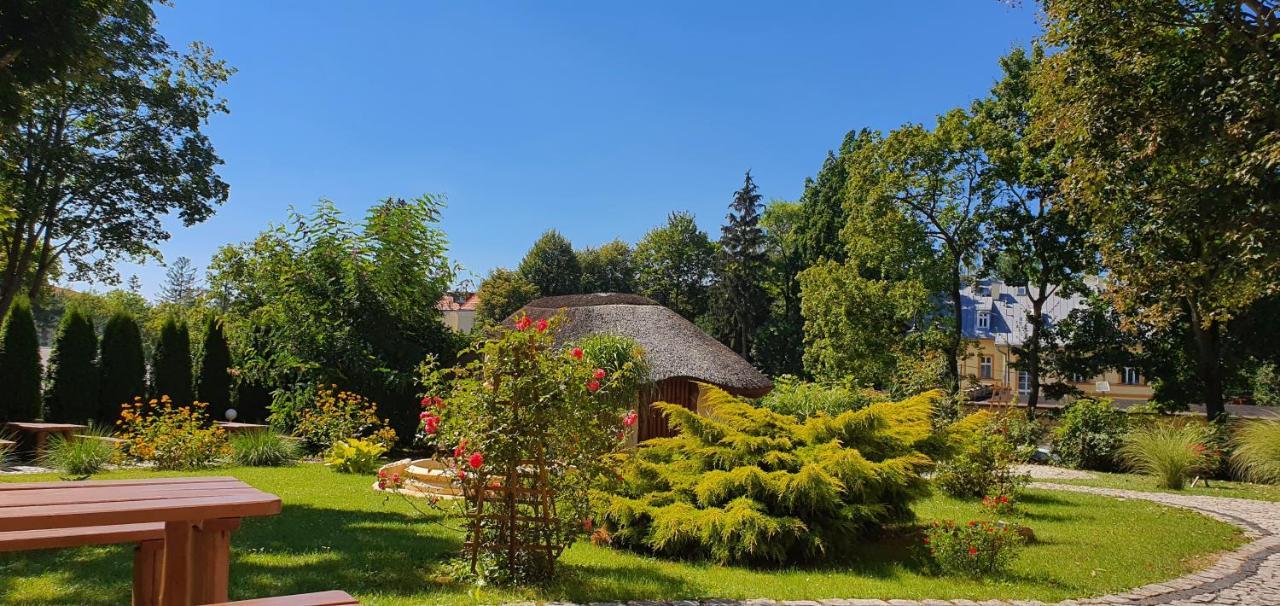 Villa Carmen Kudowa Zdroj Luaran gambar